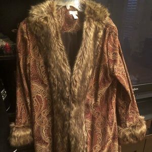Beautiful brand new paisley with faux fur